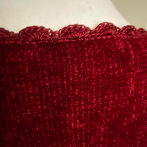 Radzoli Deep Red Chenille Dainty Crochet Flower Detail Cozy Holiday Sweater-Sz-L - Picture 5 of 16